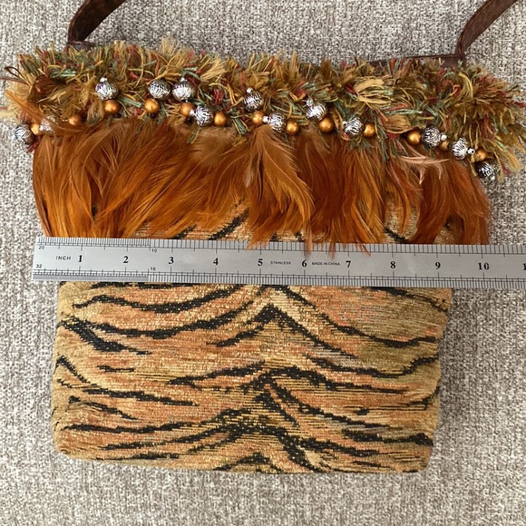 Unbranded  Vintage Leopard Print and Feather Tapestry Shoulder bag - Picture 4 of 7